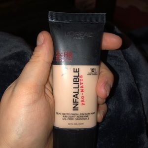 L’Oréal Paris infallible pro matte